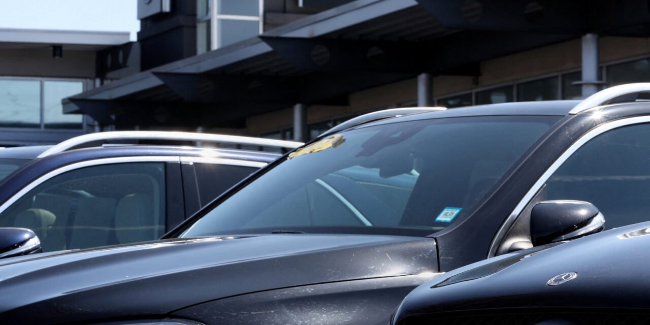 Mercedes and Porsche Squeezed by U.S. Tariffs and Slowdown in China
