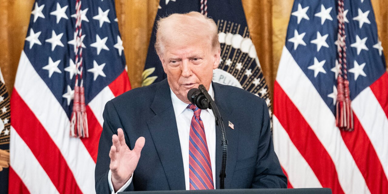 Trump Sues Wall Street Journal for Article on Note to Epstein