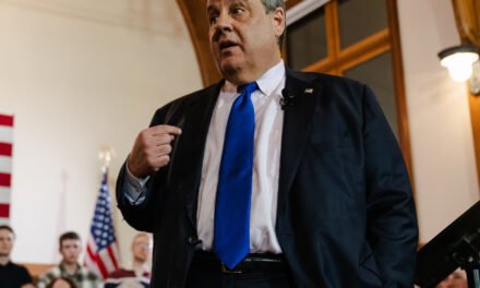 Trump Threatens to Investigate Chris Christie Over ‘Bridgegate’
