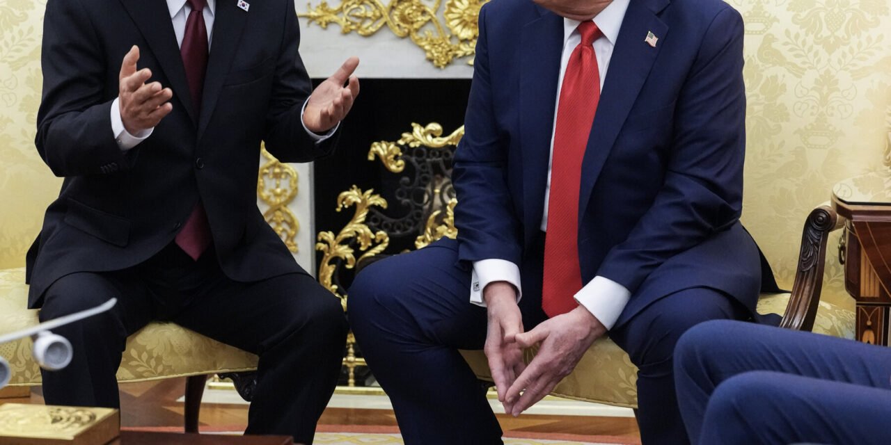 Trump Repeatedly Praises North Korea’s Dictator in Meeting With South’s President