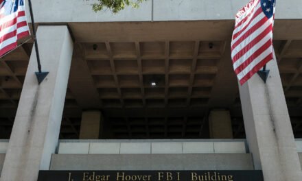 Justice Dept. Broadens Inquiry Into Key Players in Russia Investigation