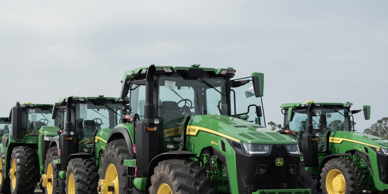 John Deere, a U.S. Icon, Is Undermined by Tariffs and Struggling Farmers