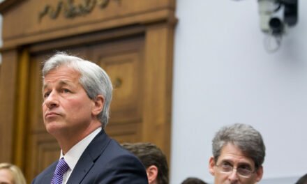 How America’s Largest Bank Helped Jeffrey Epstein, and a Show of Resistance in D.C.