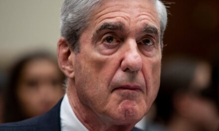 Robert Mueller Has Parkinson’s Disease, Family Says