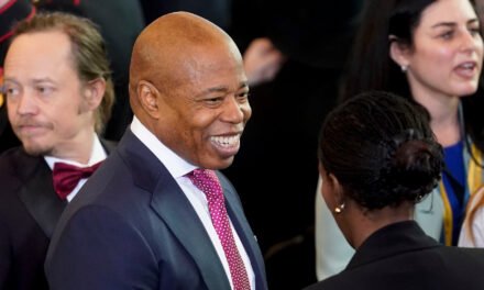 Trump Advisers Have Discussed a Job for Adams to Quit Mayor’s Race